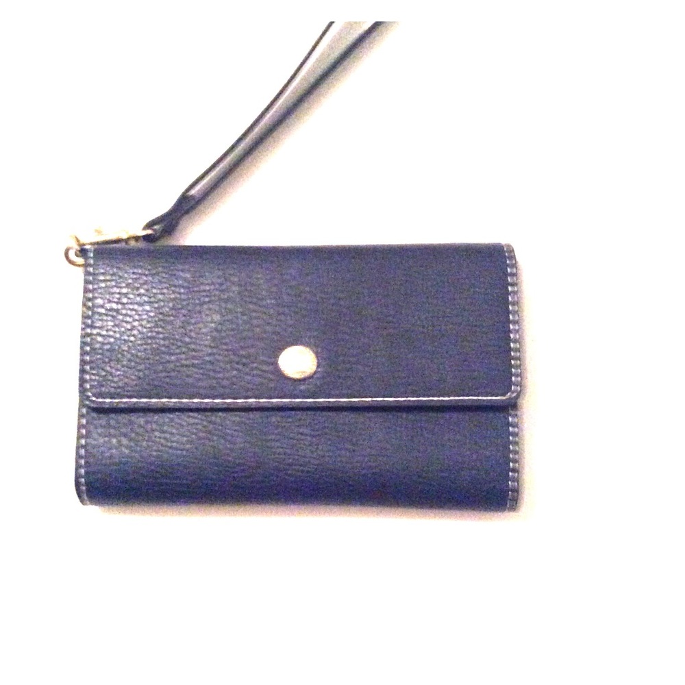 London Fog Trifold Wallet